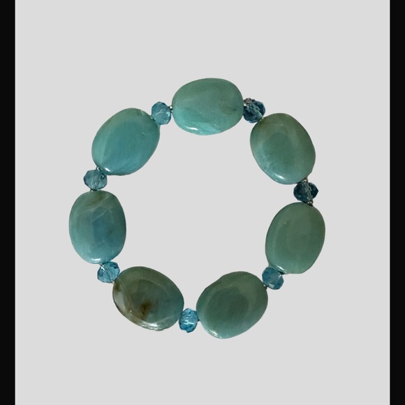 Beautiful handmade bracelets 😍🥰 - Picture 2 of 3